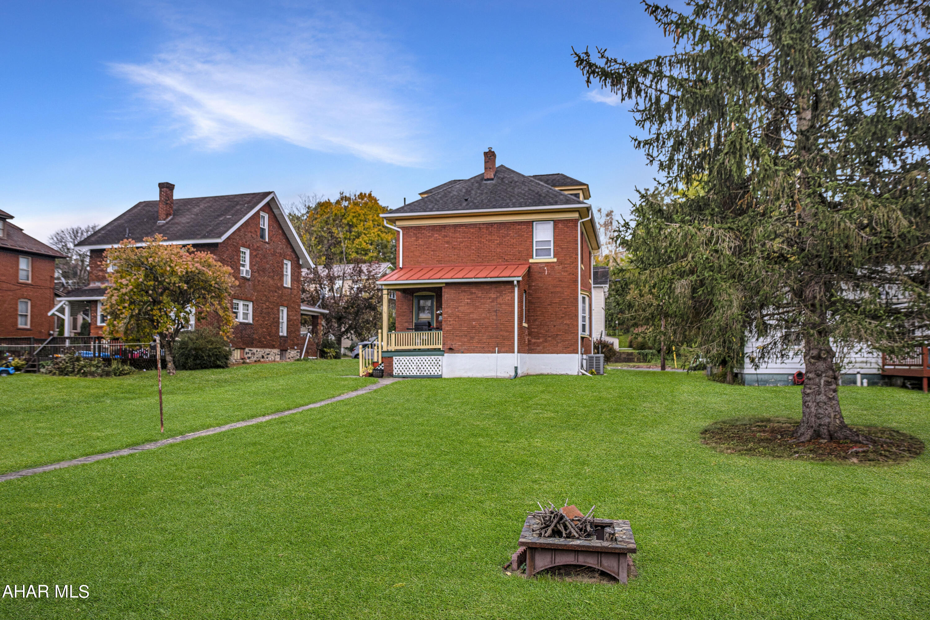 Hollidaysburg - Residential