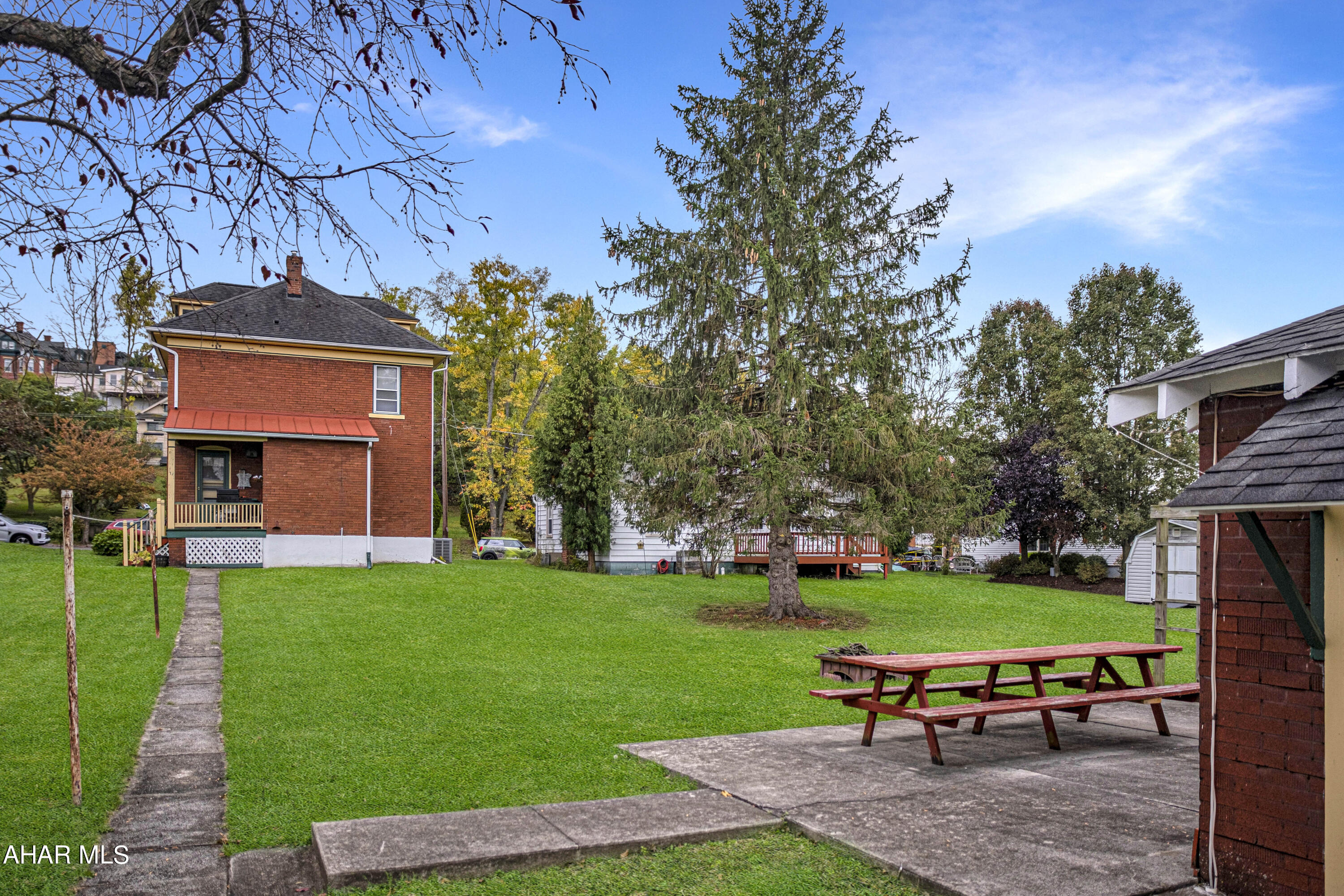 Hollidaysburg - Residential