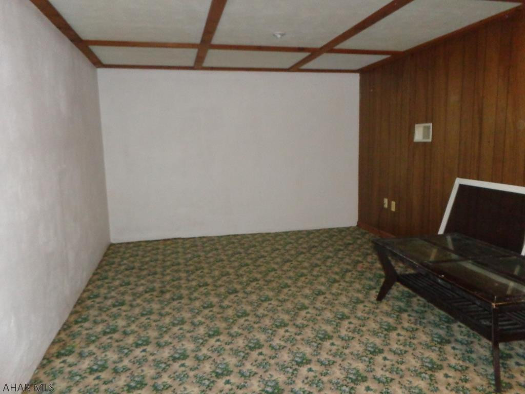 Maple Hollow - Residential