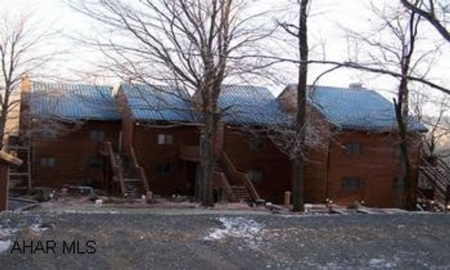 Conveniently located only 2 miles from Blue Knob Ski Area Agent owned.