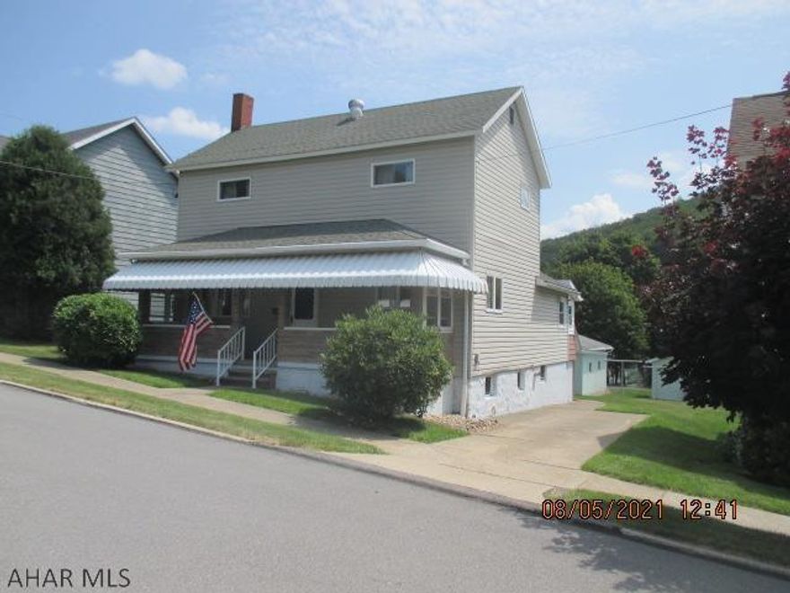 Well maintained 4 bedroom home with 2 car detached garage, 16x10 shed, and sunroom on lower level off of the basement.