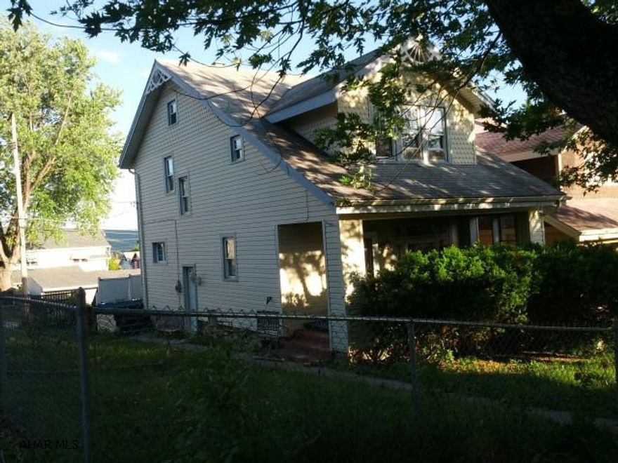 CASH BUYER ONLY! Vinyl-sided, 3 bedroom haome on double lot with off-street parking.  #J-198