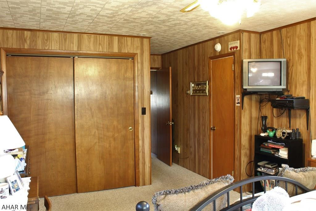 Cliffside Acres - Residential