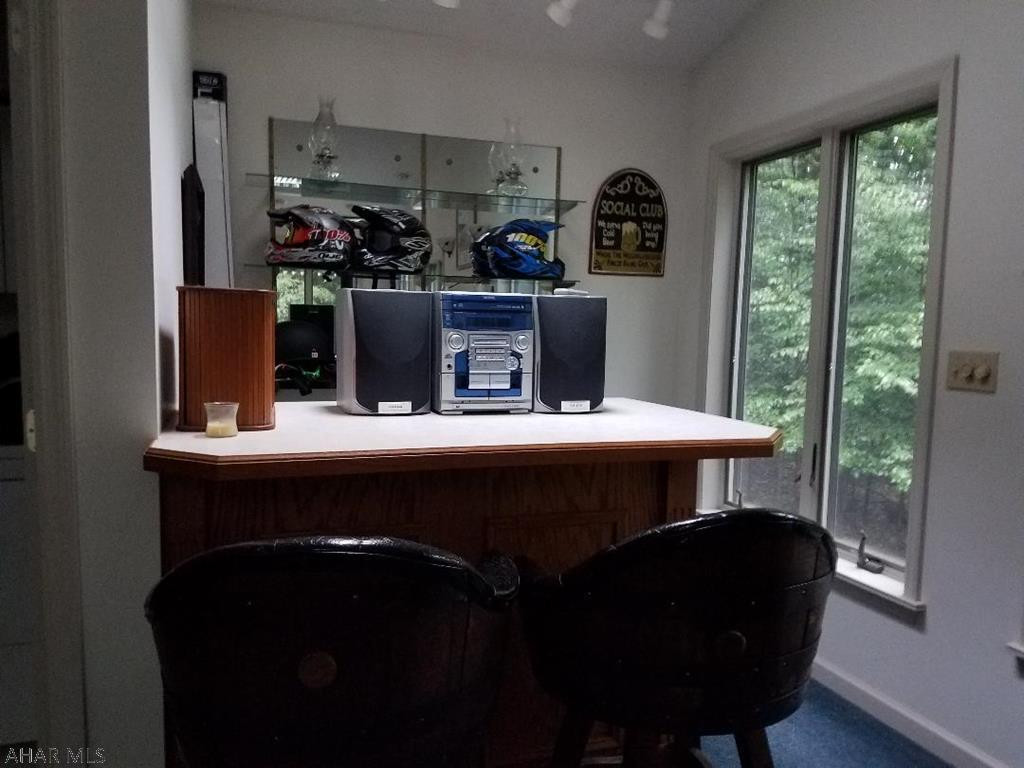 Glendale Yearound - Residential