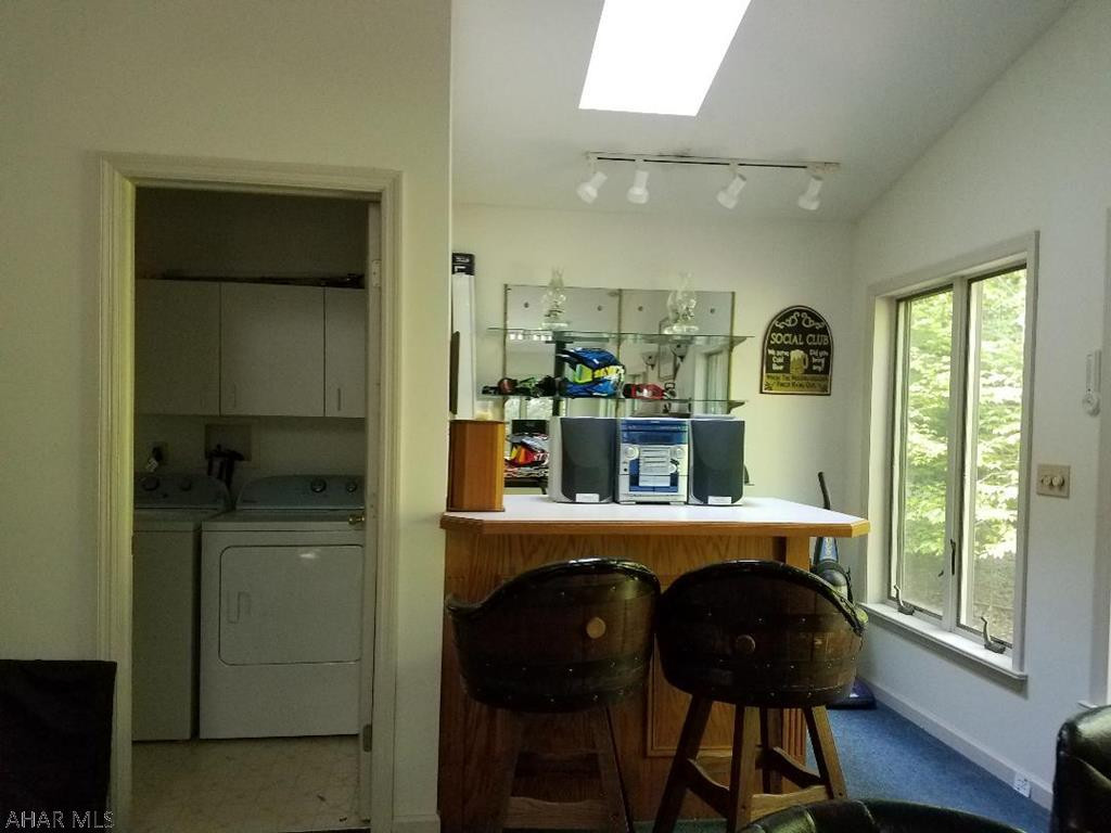 Glendale Yearound - Residential