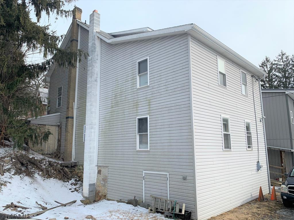 Unknown - Commercial Sale