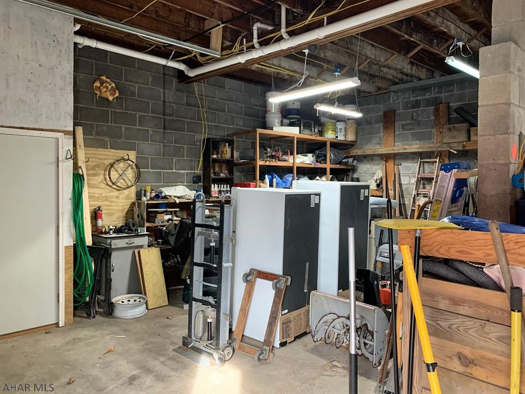 Unknown - Commercial Sale