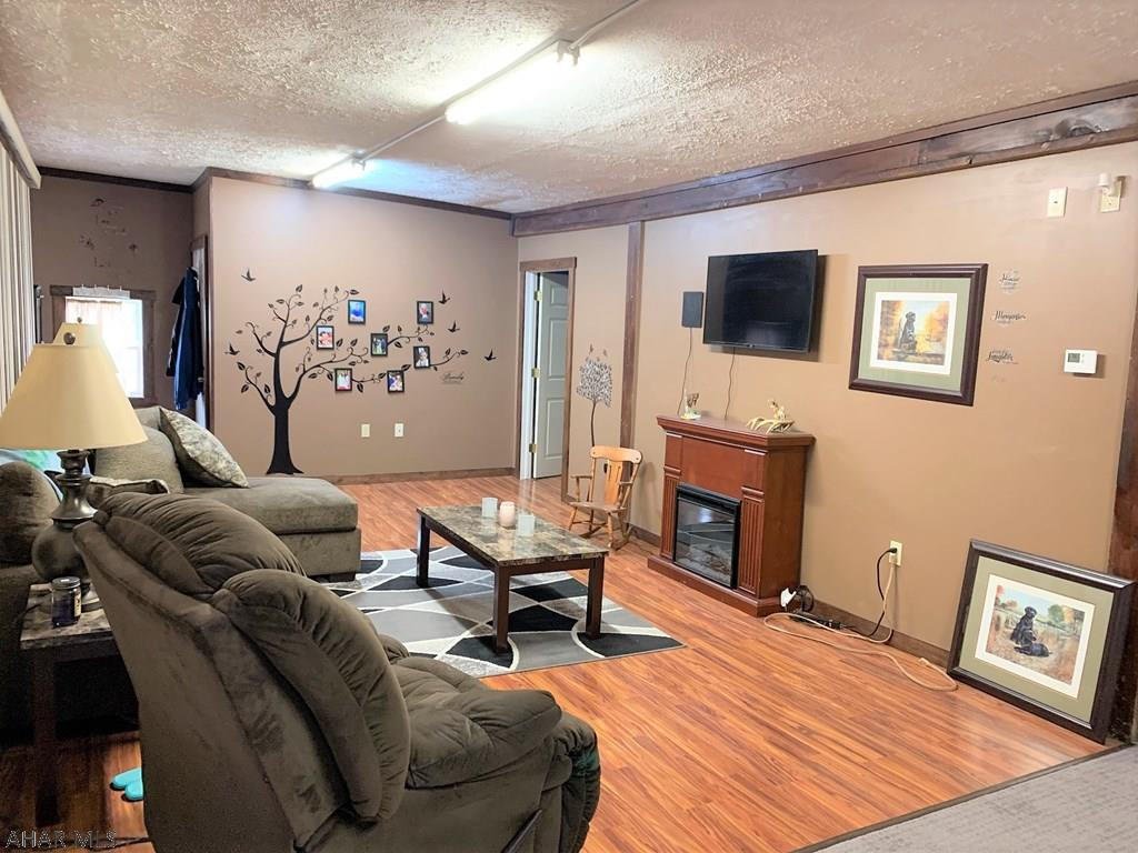 Unknown - Commercial Sale