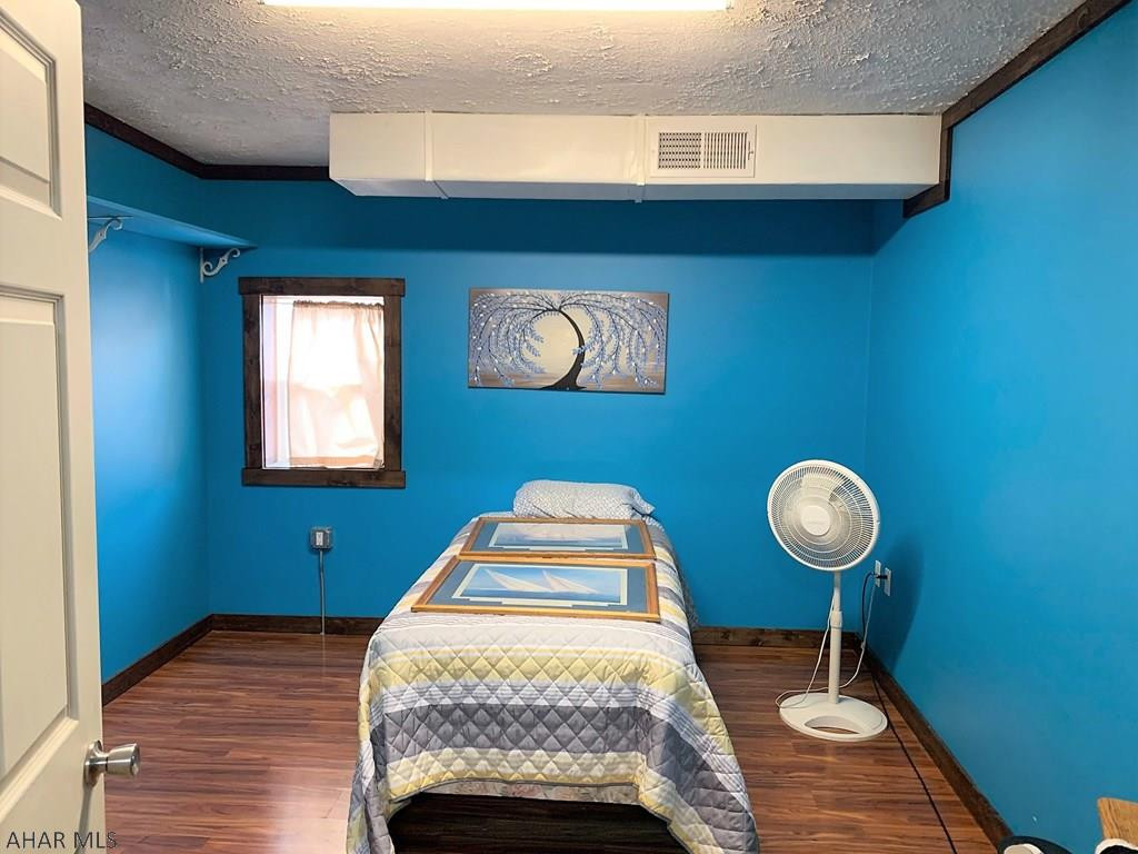 Unknown - Commercial Sale