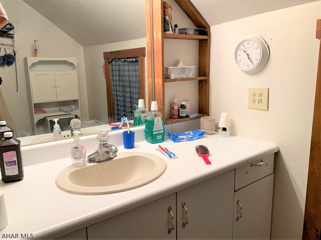 Unknown - Commercial Sale