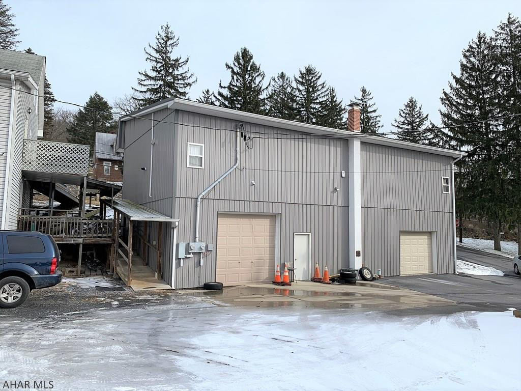 Unknown - Commercial Sale