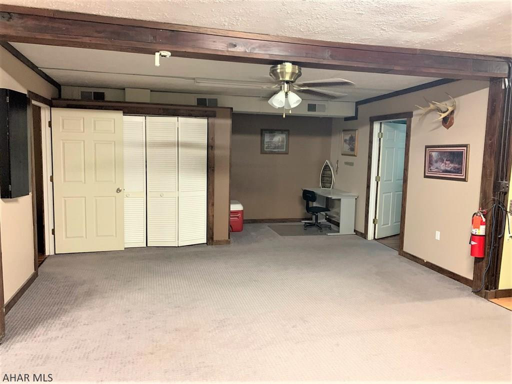 Unknown - Commercial Sale