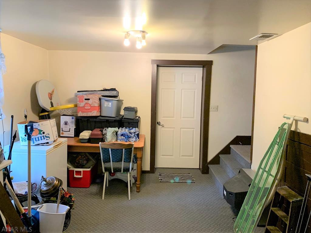 Unknown - Commercial Sale