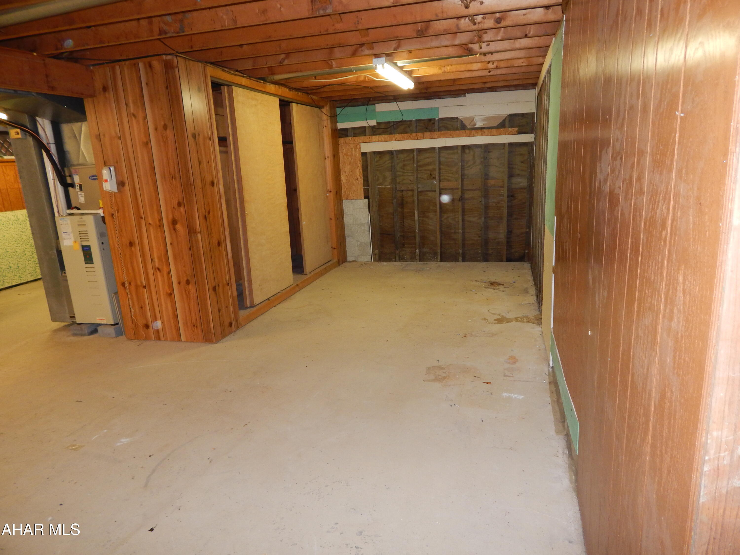 Unknown - Residential