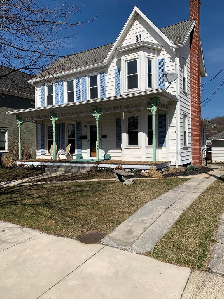 Unknown - Residential Lease