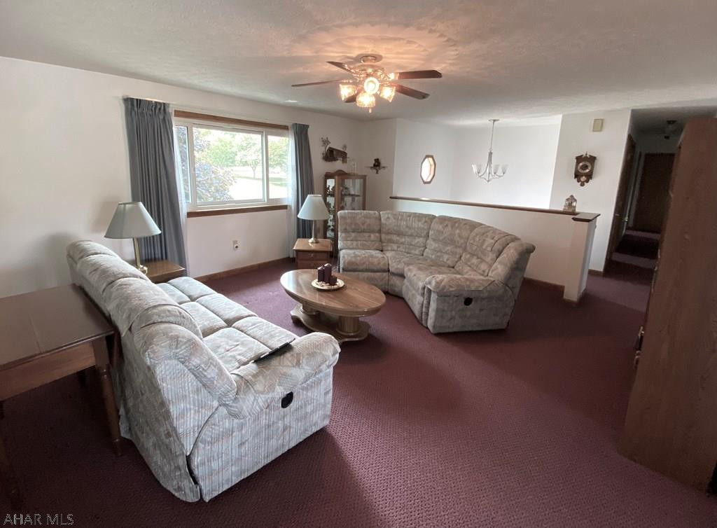 Lakewood Manor - Residential