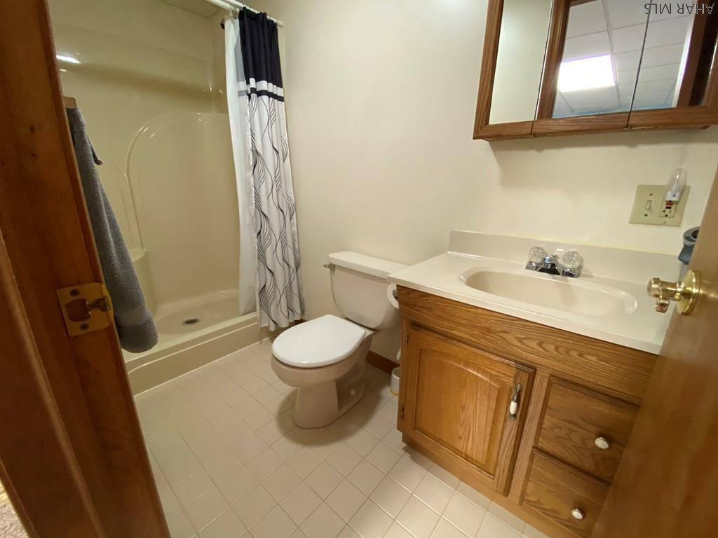 Lakewood Manor - Residential