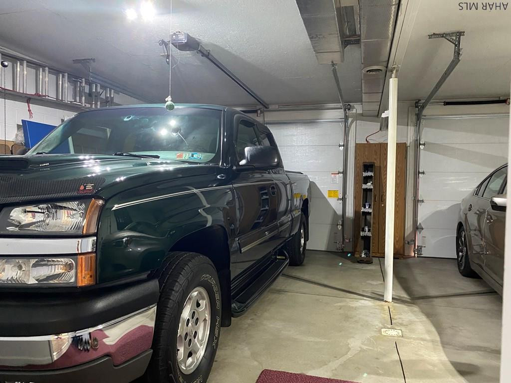 Lakewood Manor - Residential