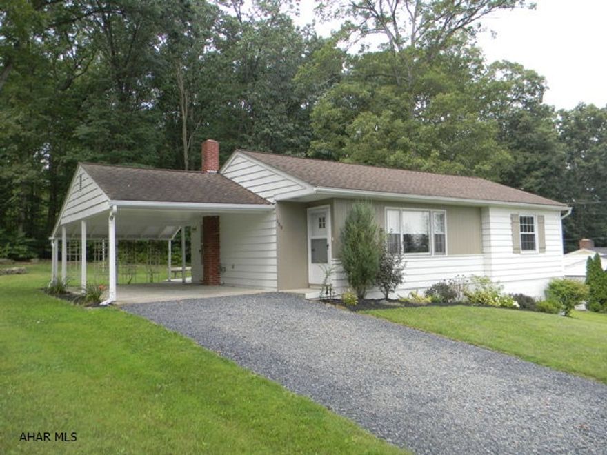 Superbly maintained Ranch in Lakewood. Newer architechtual shingle roof, Large rear deck, mostly thermo windows & carport. Home offers a kit, DR, w/hardwood floors, LR w/picture window and hardwood floors, Bath w/C. tile and 2-Beds w/hardwood floors. Full Bsmt w/a Family Room and Full Bath. Beautiful lot that backs-up to woods & great view of the mountains. Ready to move into!