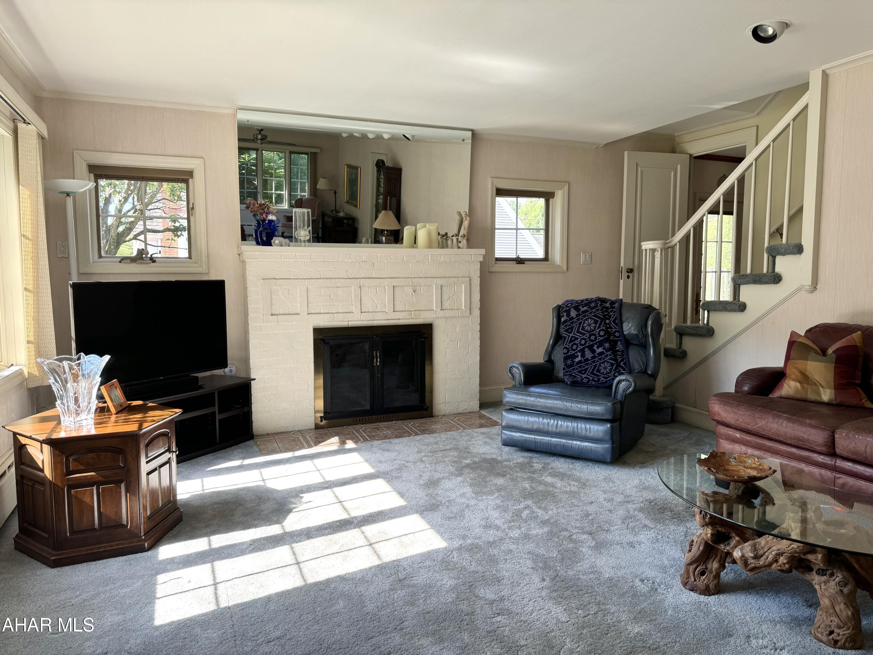 Baker Mansion - Residential