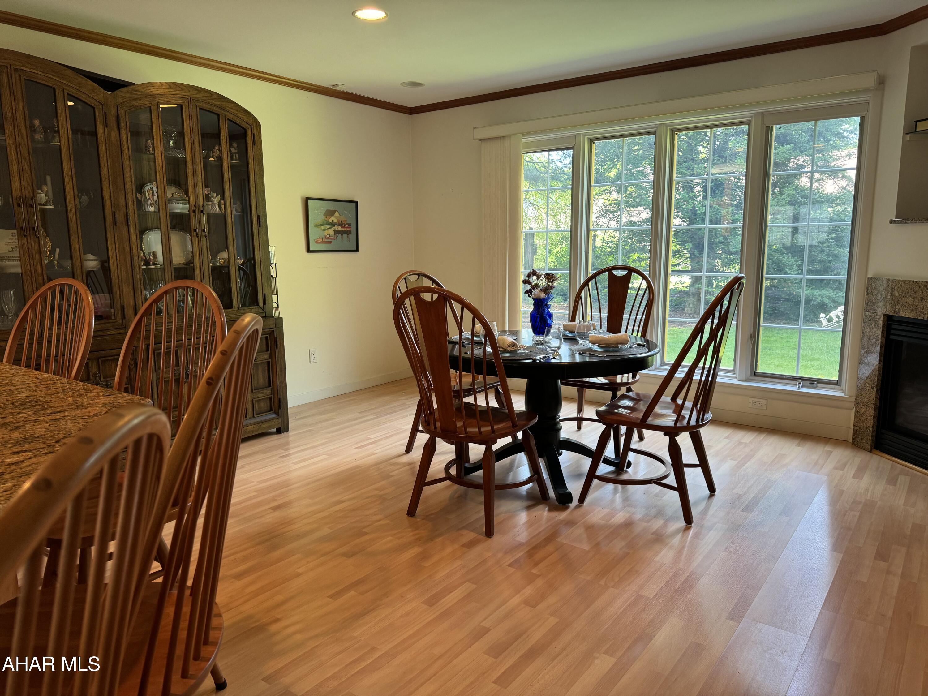 Baker Mansion - Residential