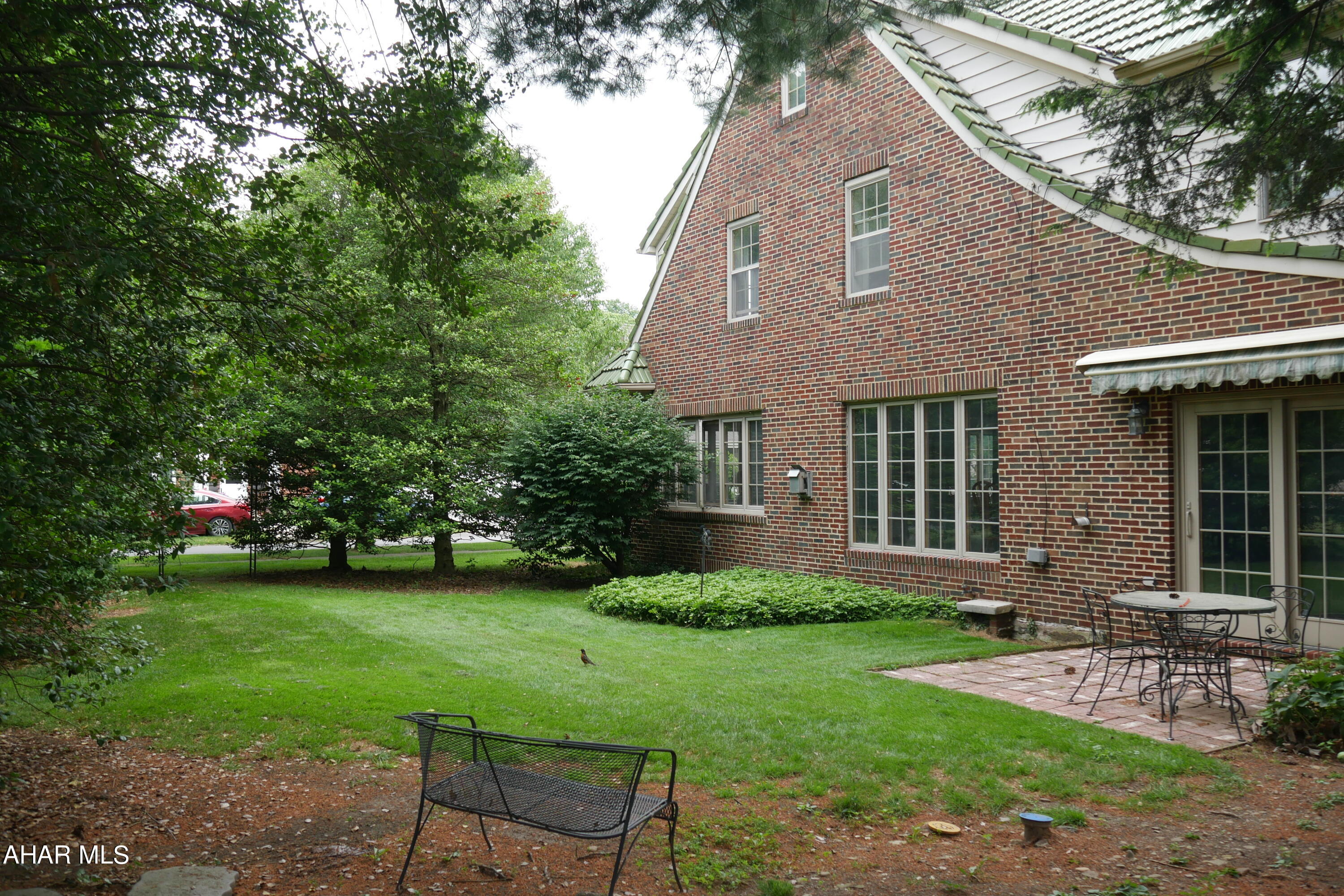 Baker Mansion - Residential