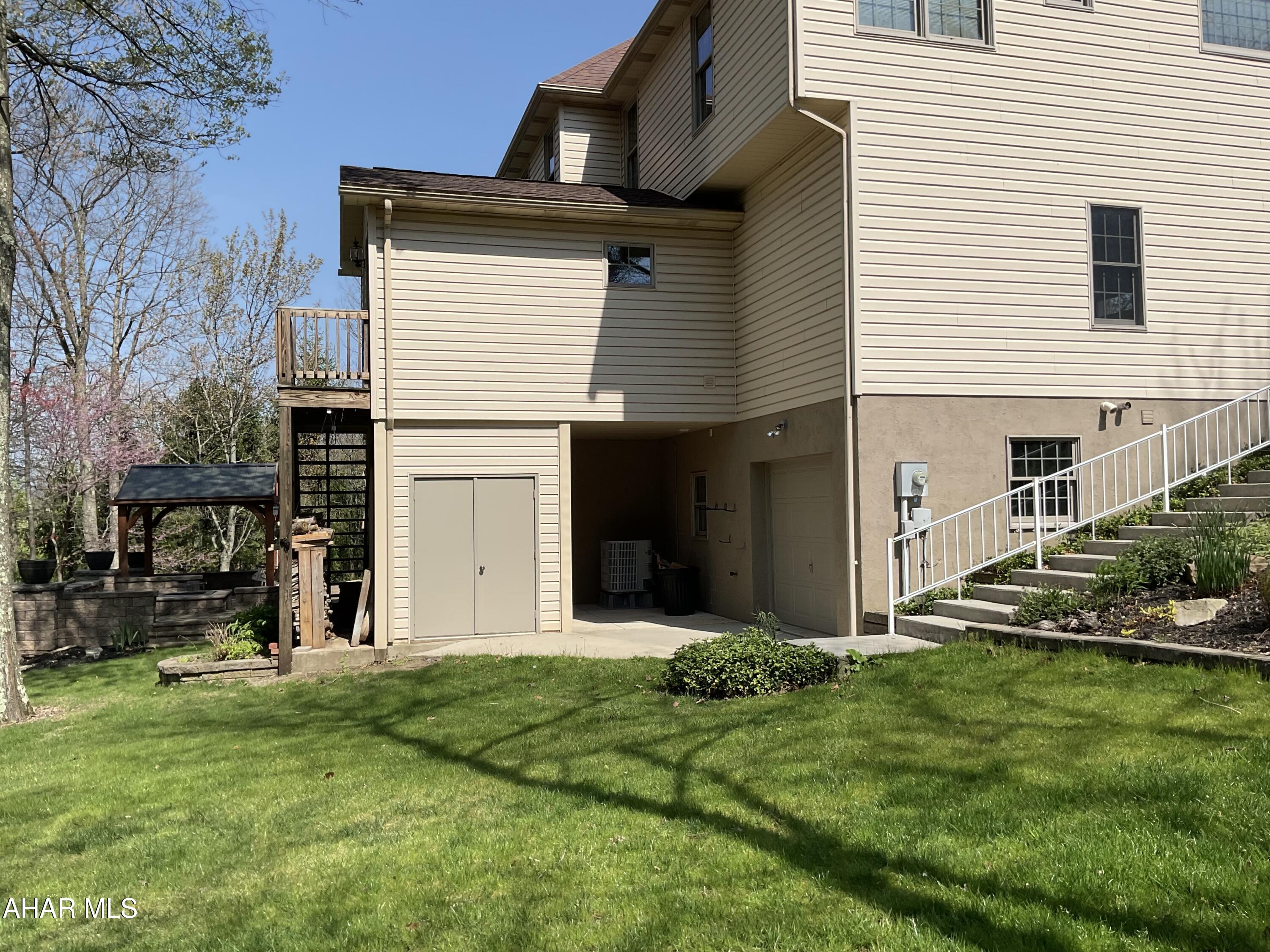 Sylvan East - Residential