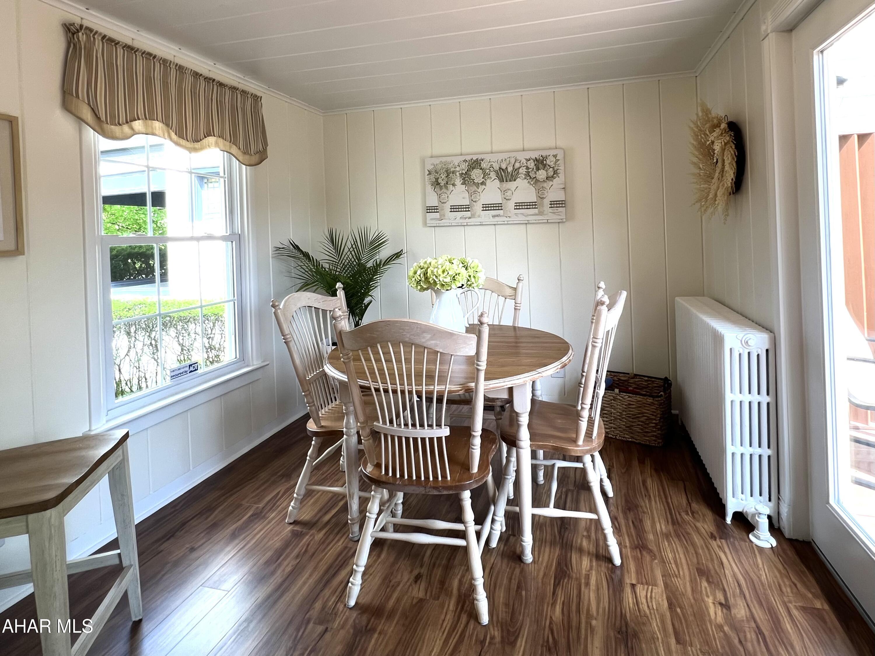 Baker Mansion - Residential