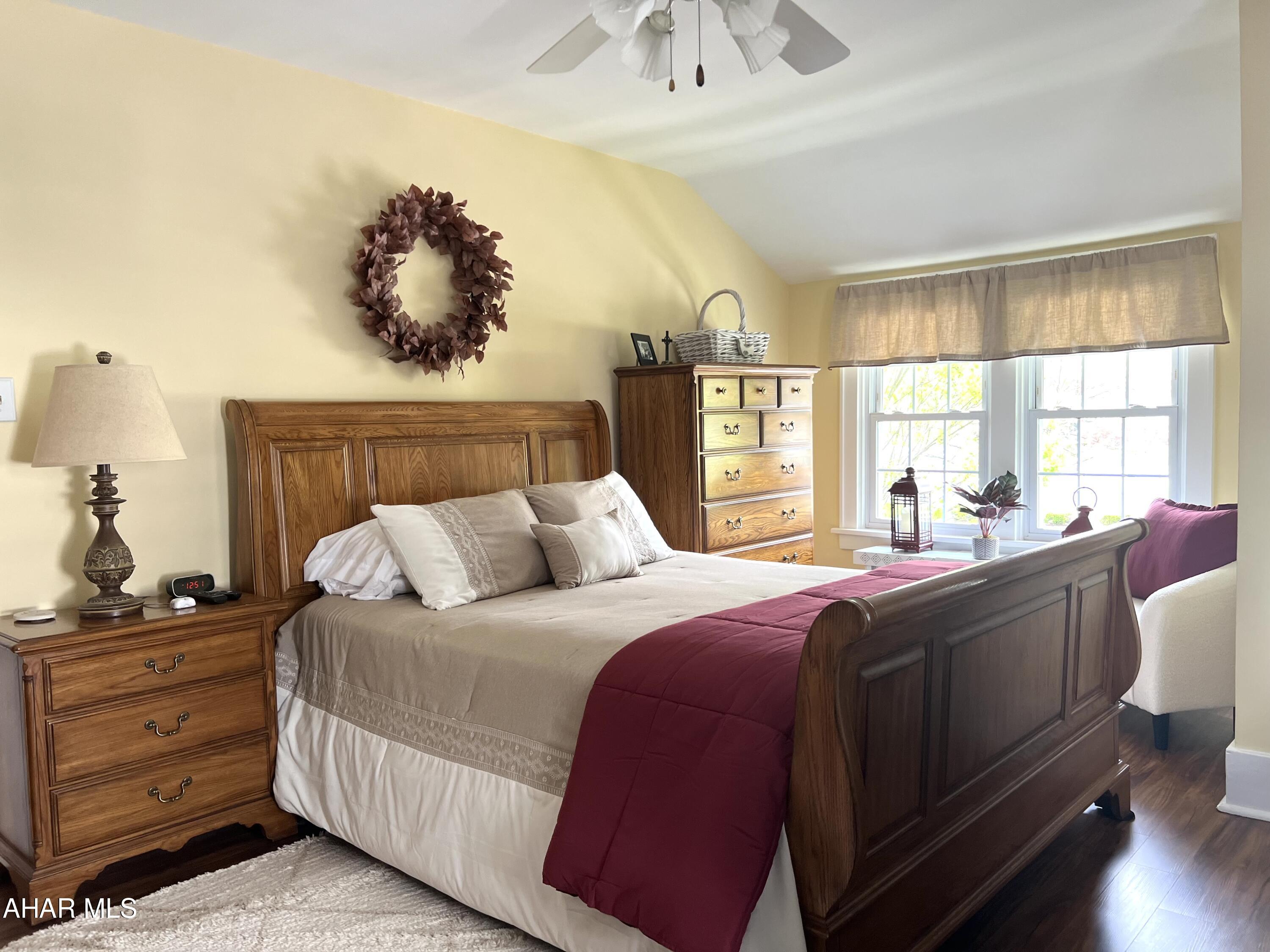 Baker Mansion - Residential