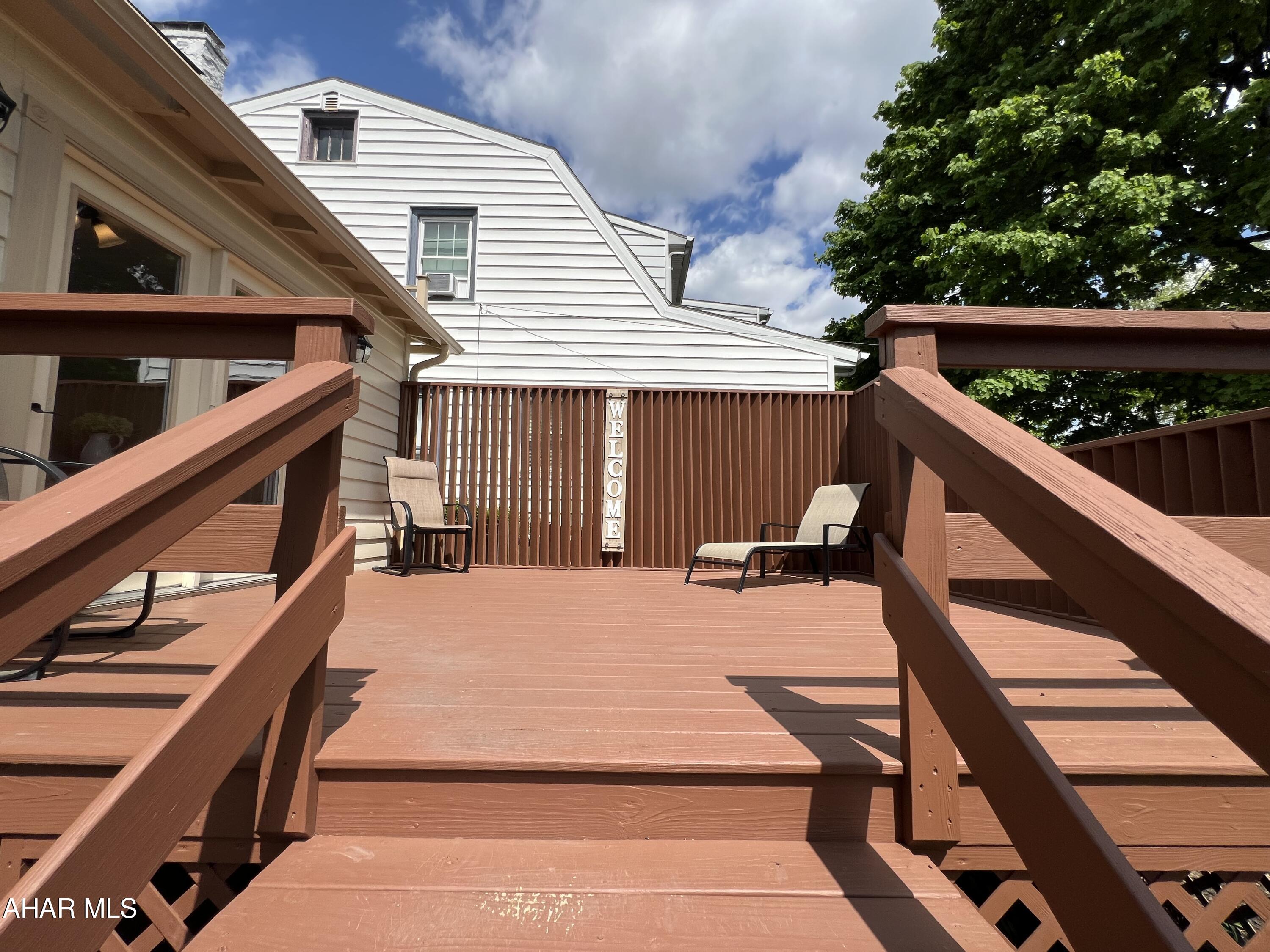 Baker Mansion - Residential