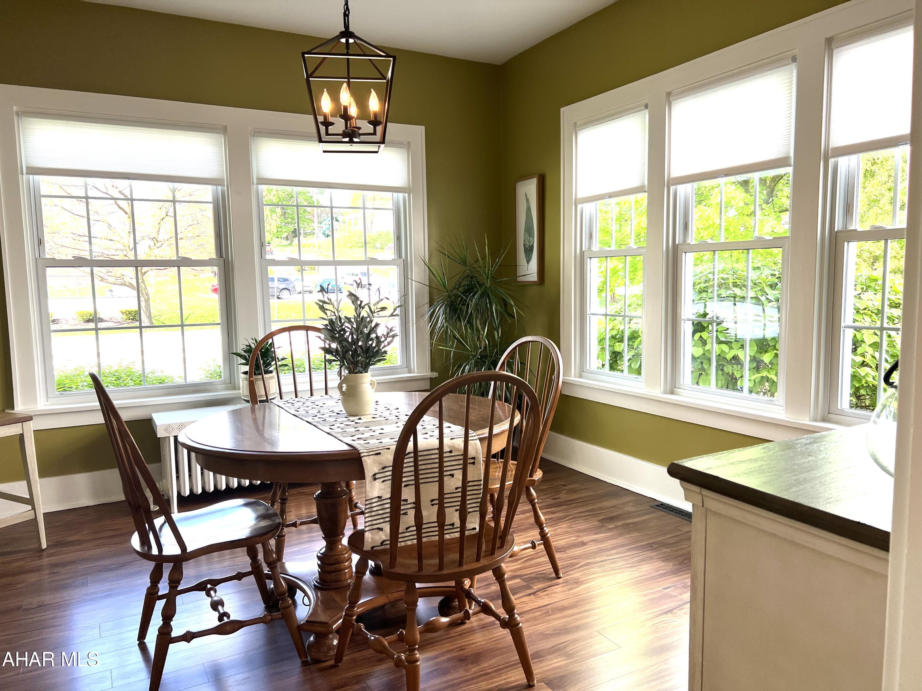 Baker Mansion - Residential