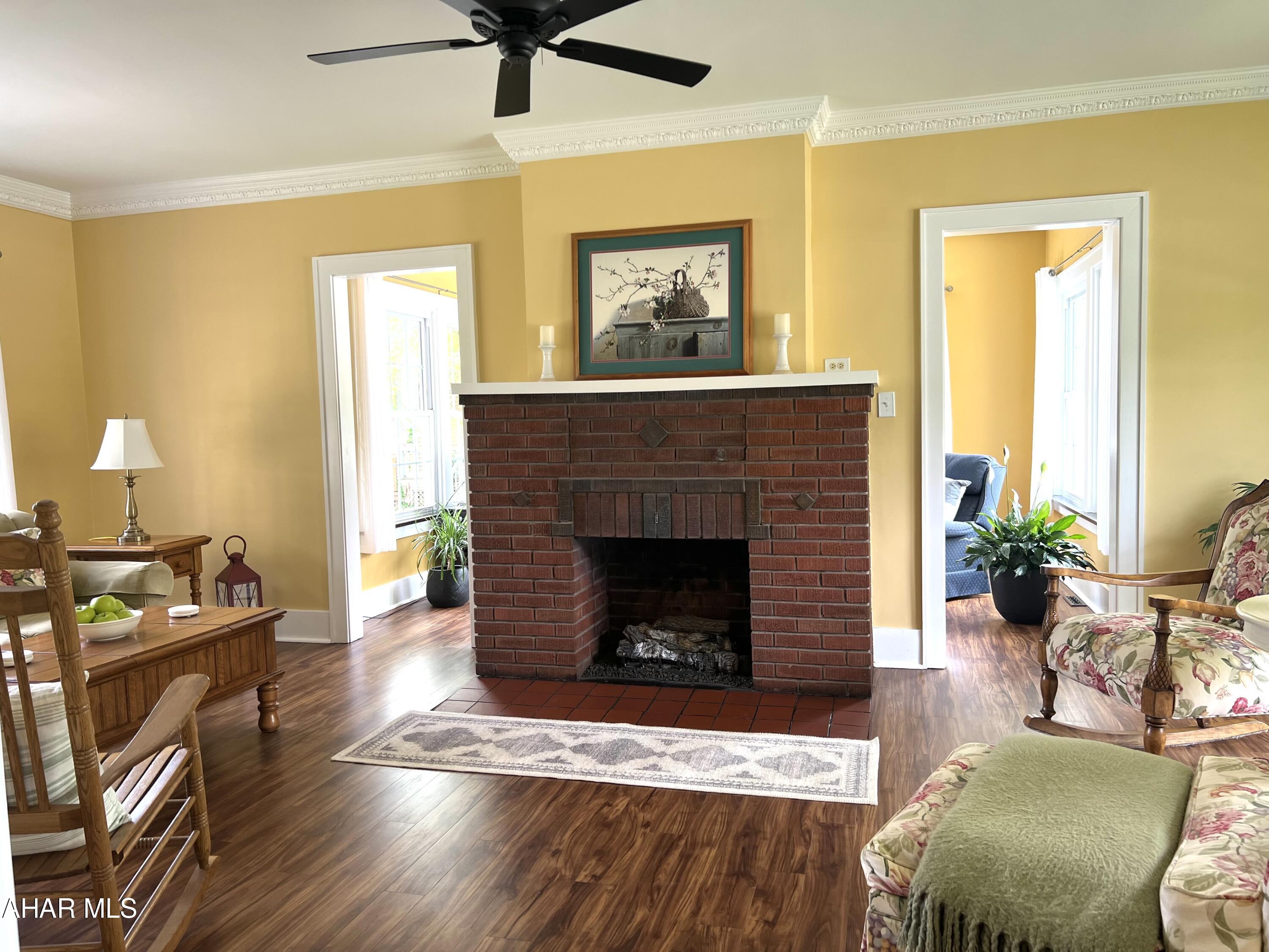 Baker Mansion - Residential