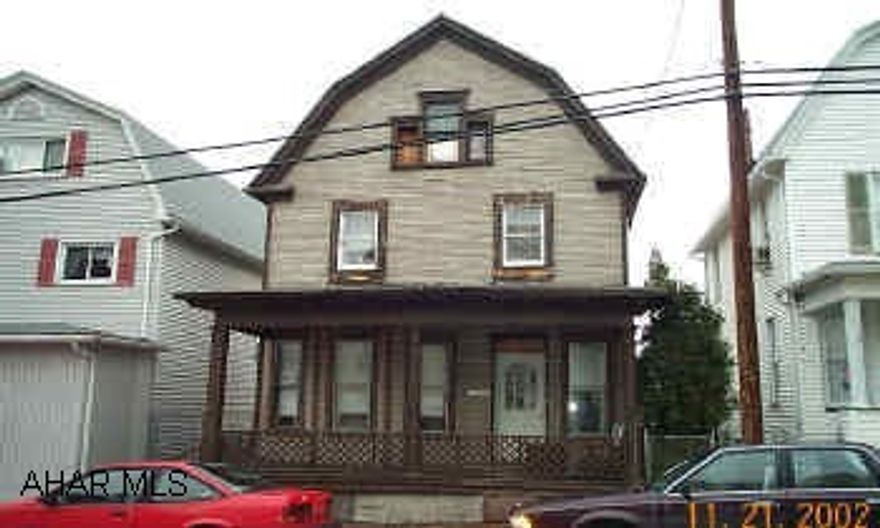 Handyman special - newer roof, notice from city for general repairs