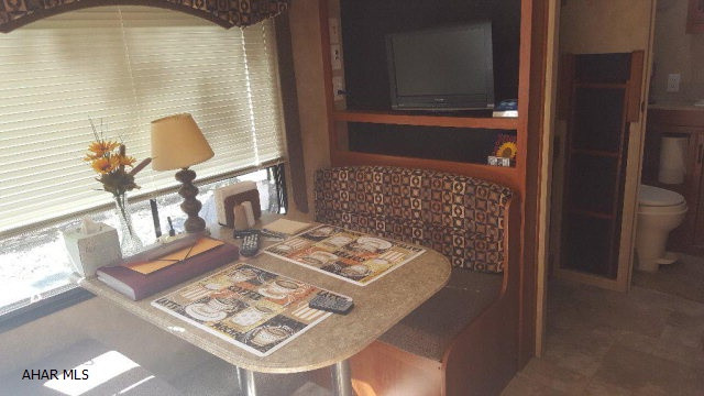 Glendale Yearound - Residential