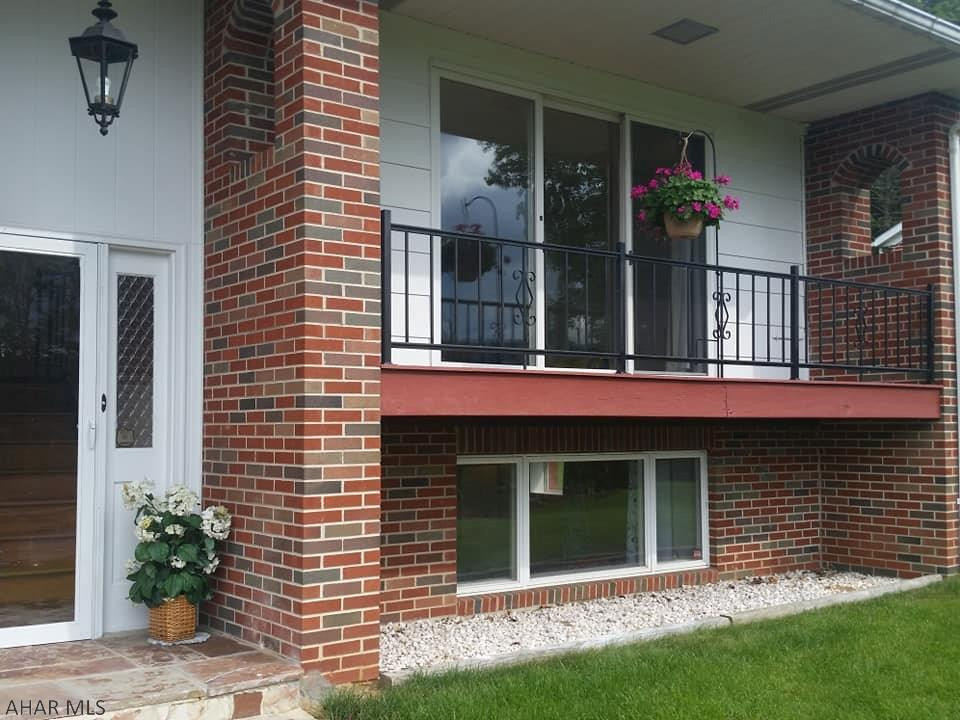 Meadowbrook - Residential