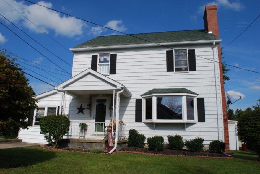 This very well maintained spacious home is move in ready. Bay window, hardwood floors throughout, fenced in yard in a nice neighborhood.