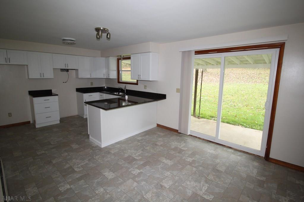 Lower Brush Mountain Road - Residential