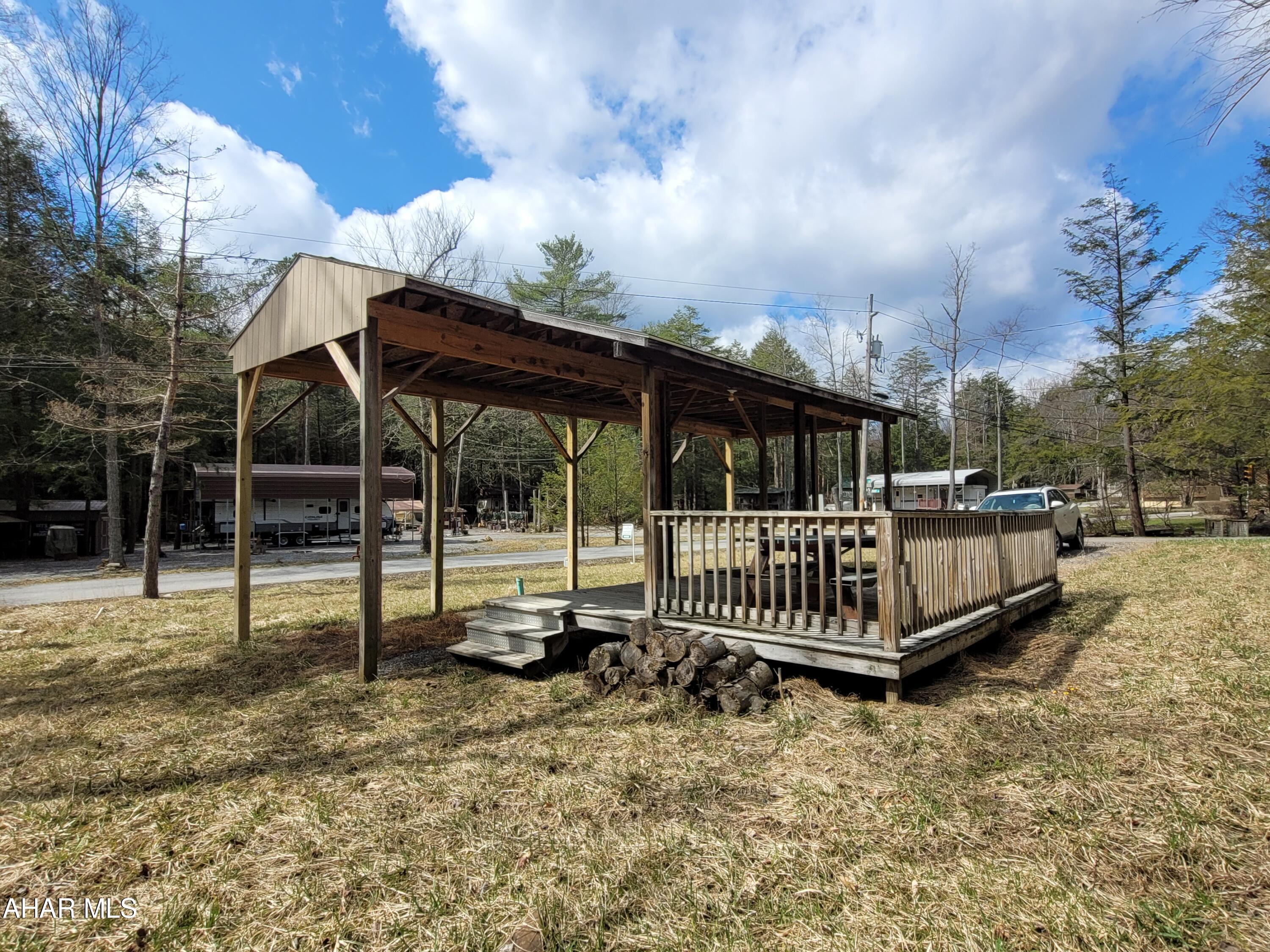 Glendale Yearound - Land