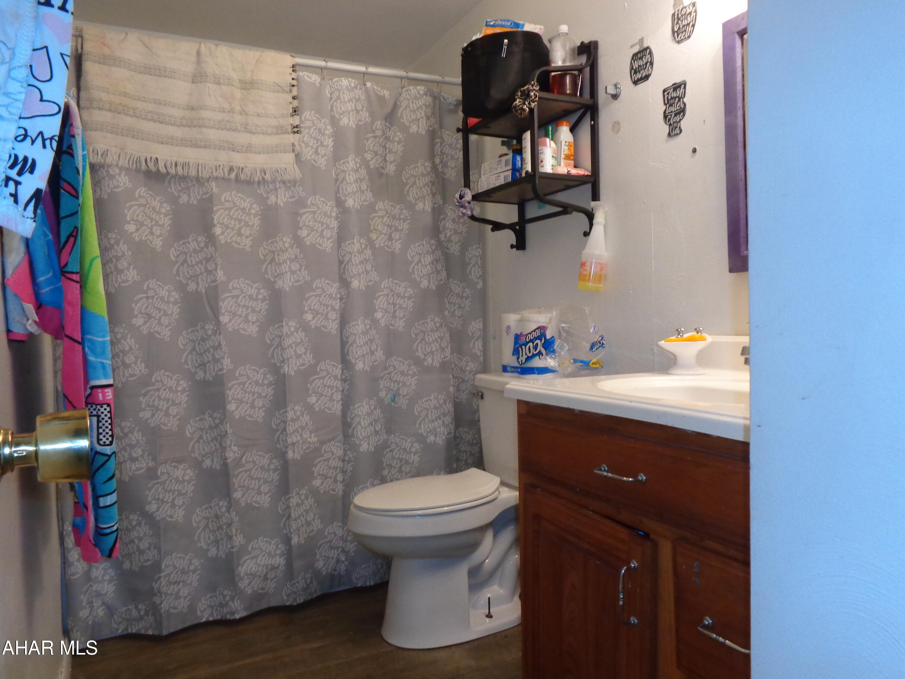 East Loop - Residential Income