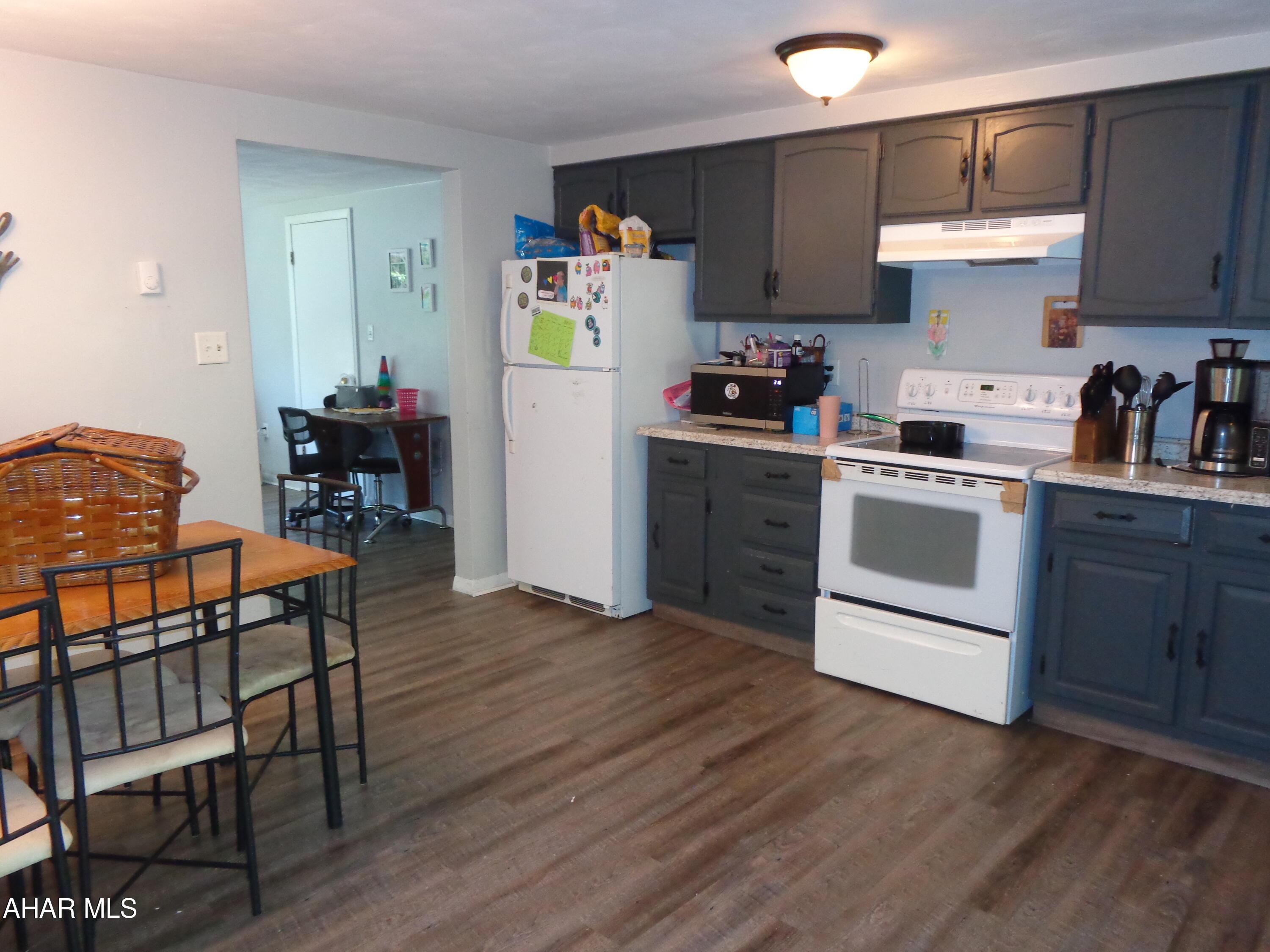 East Loop - Residential Income