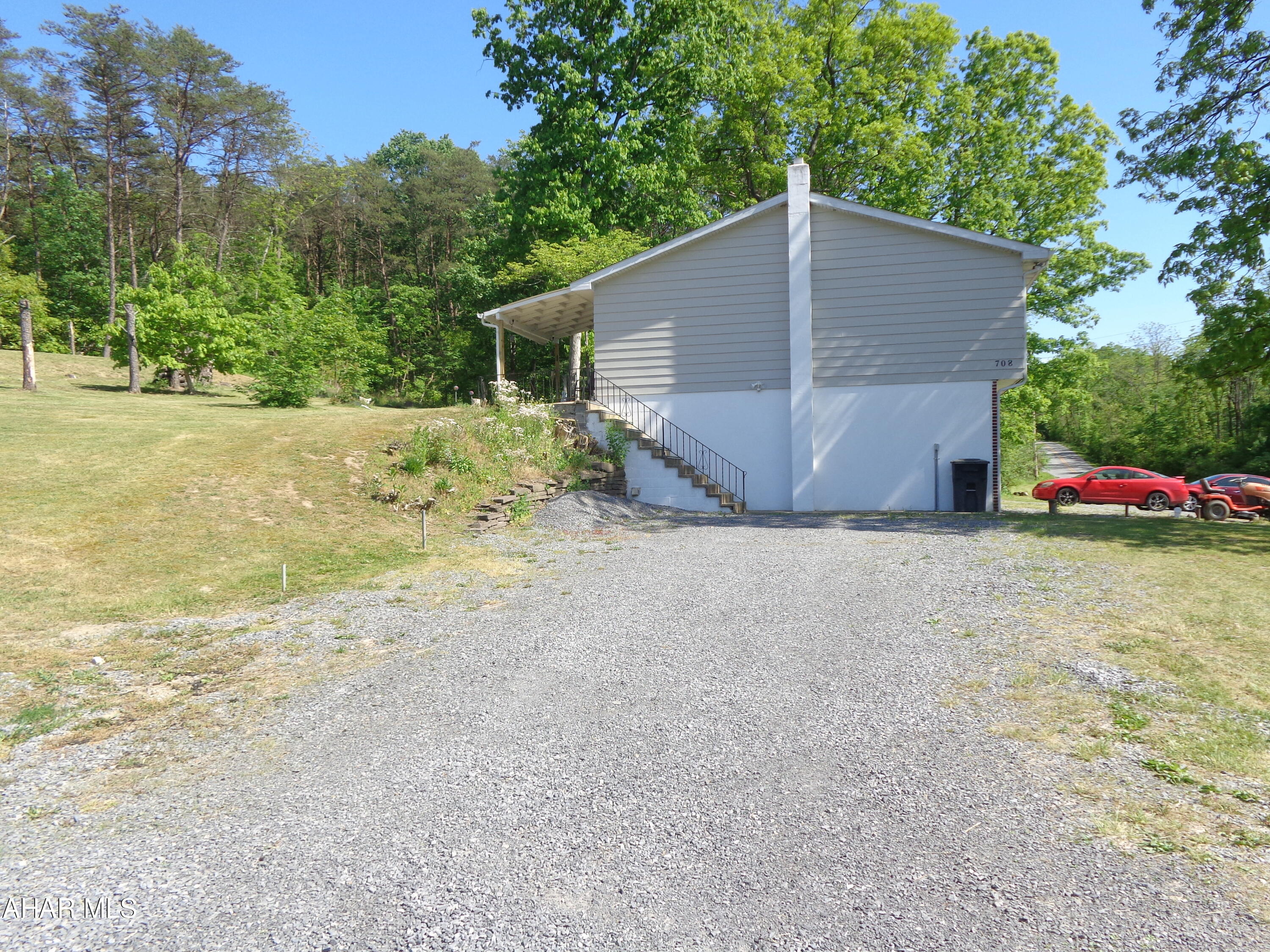 East Loop - Residential Income
