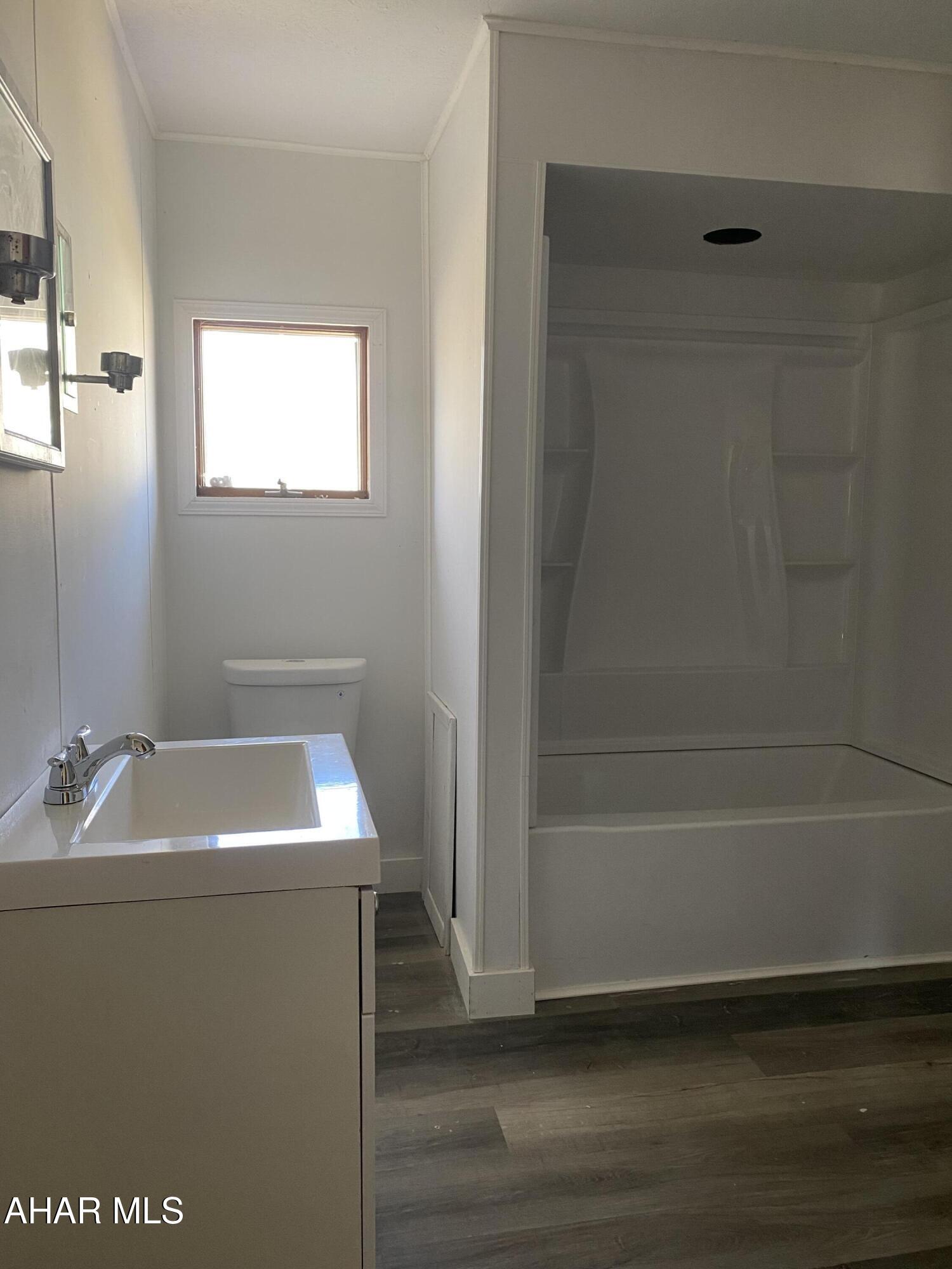 Lakemont - Residential