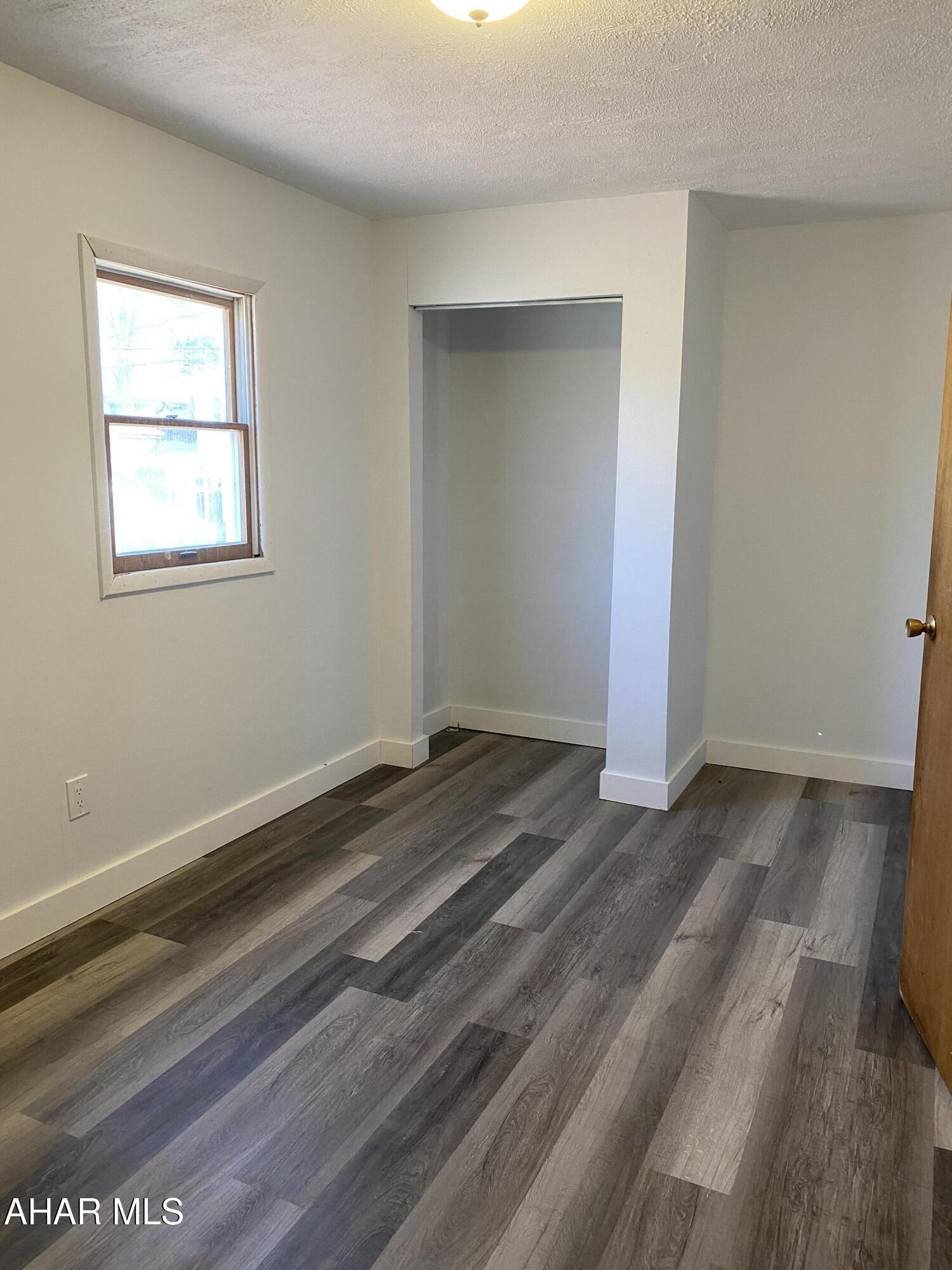 Lakemont - Residential