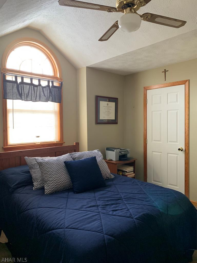 Ridgewood Heights - Residential