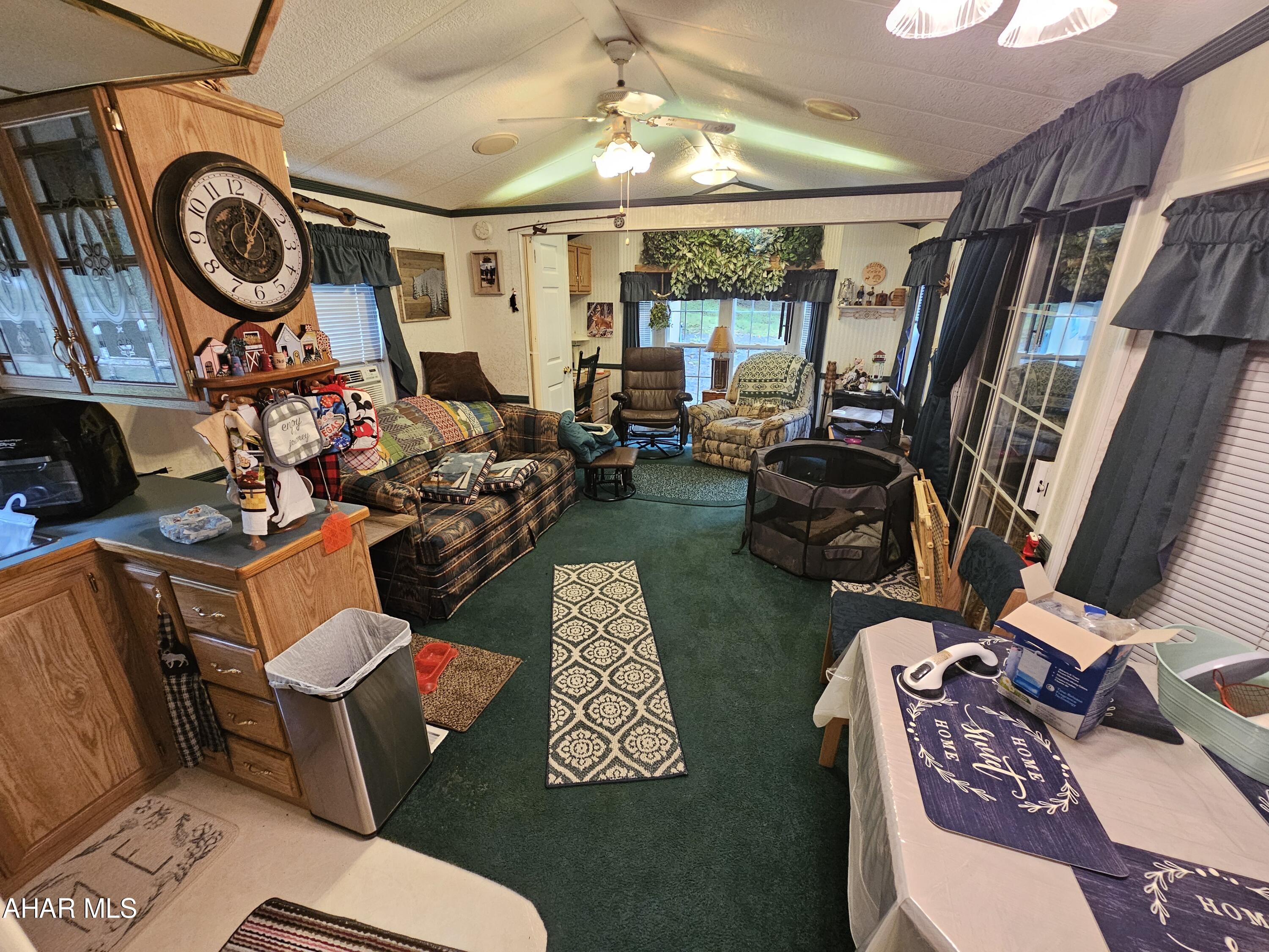 Glendale Yearound - Residential