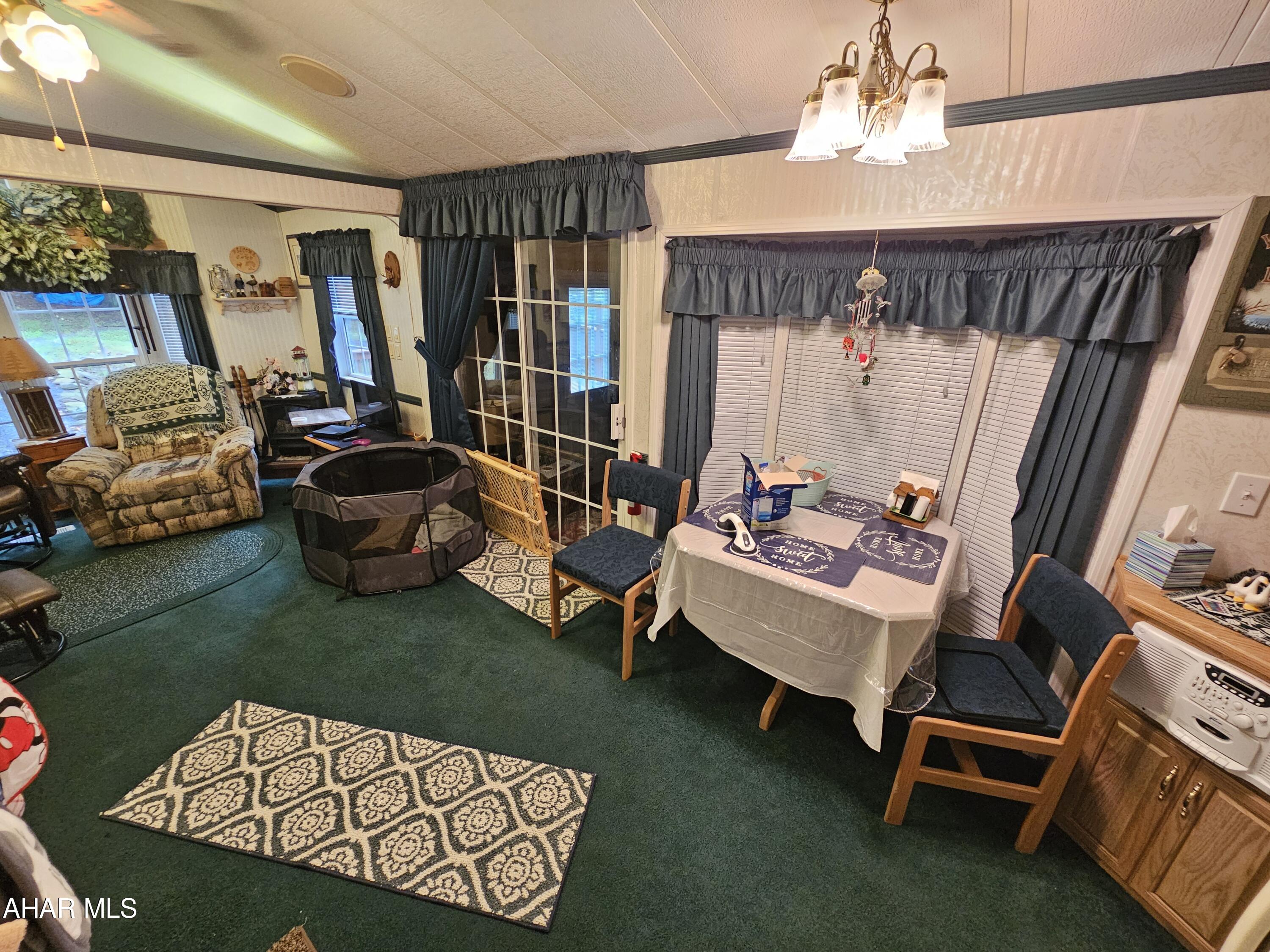 Glendale Yearound - Residential