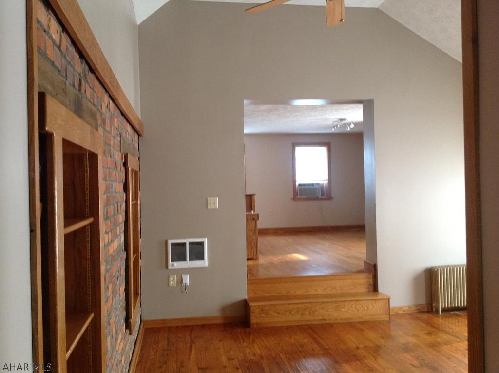 Unknown - Commercial Sale