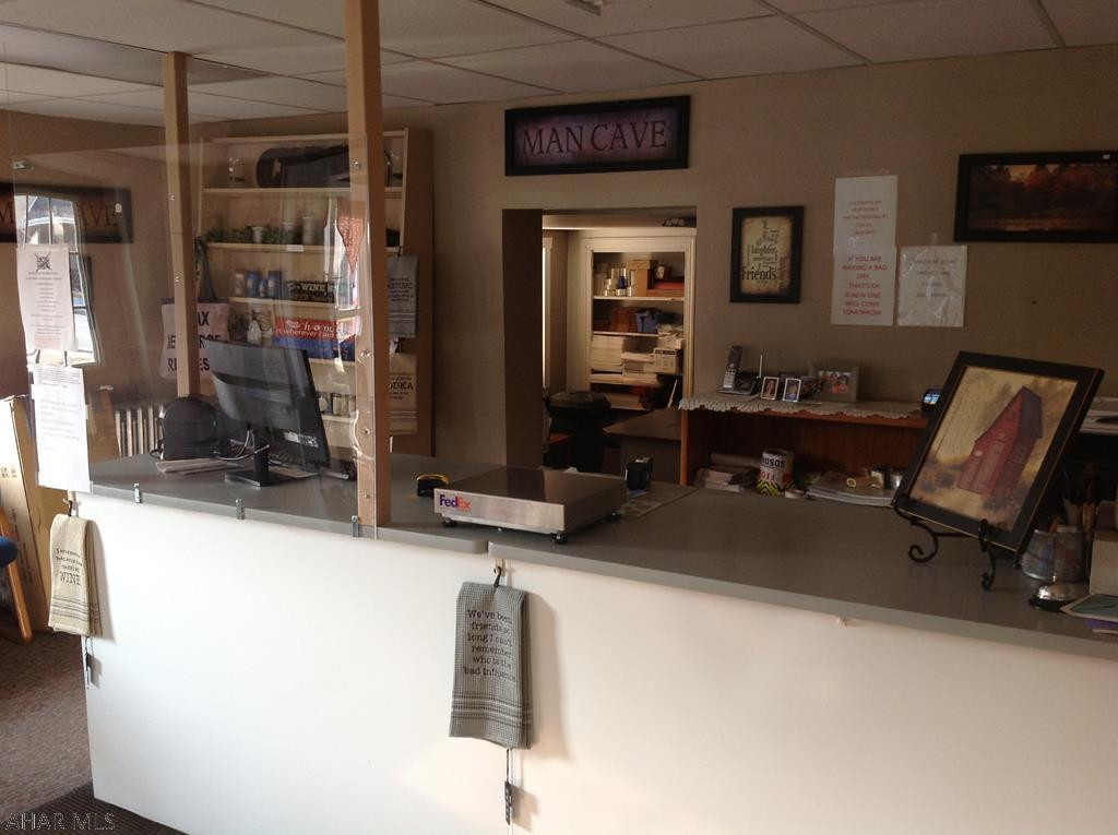 Unknown - Commercial Sale