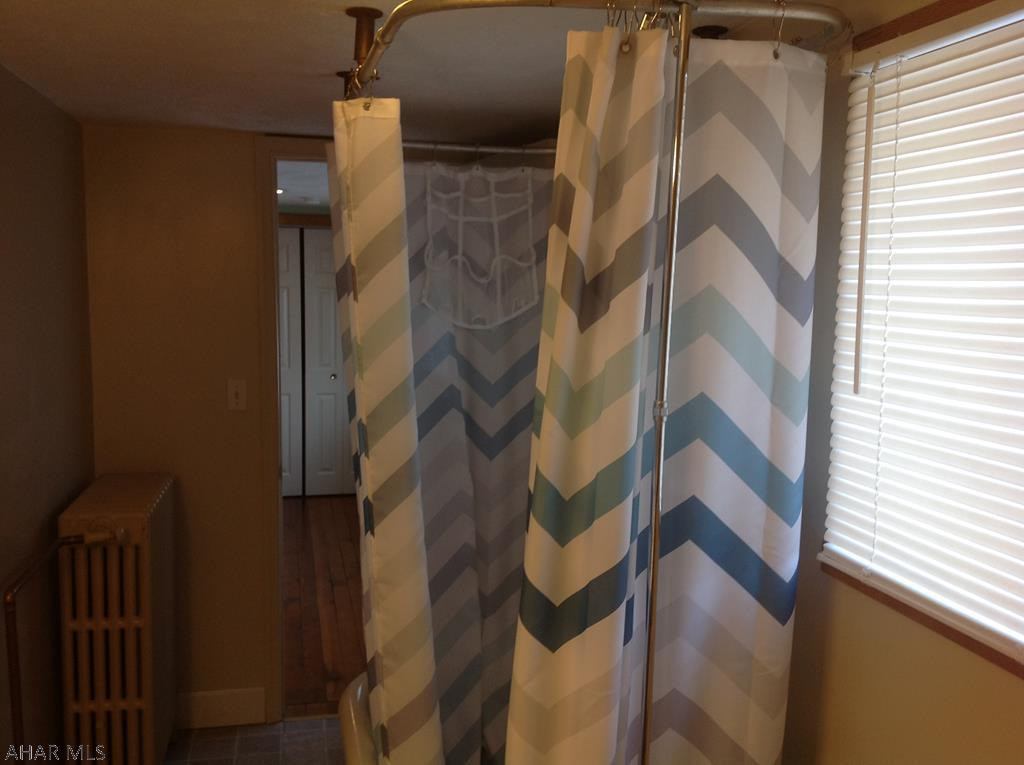 Unknown - Commercial Sale