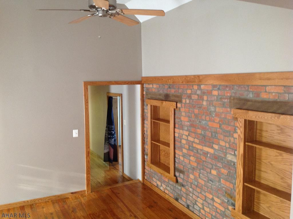 Unknown - Commercial Sale